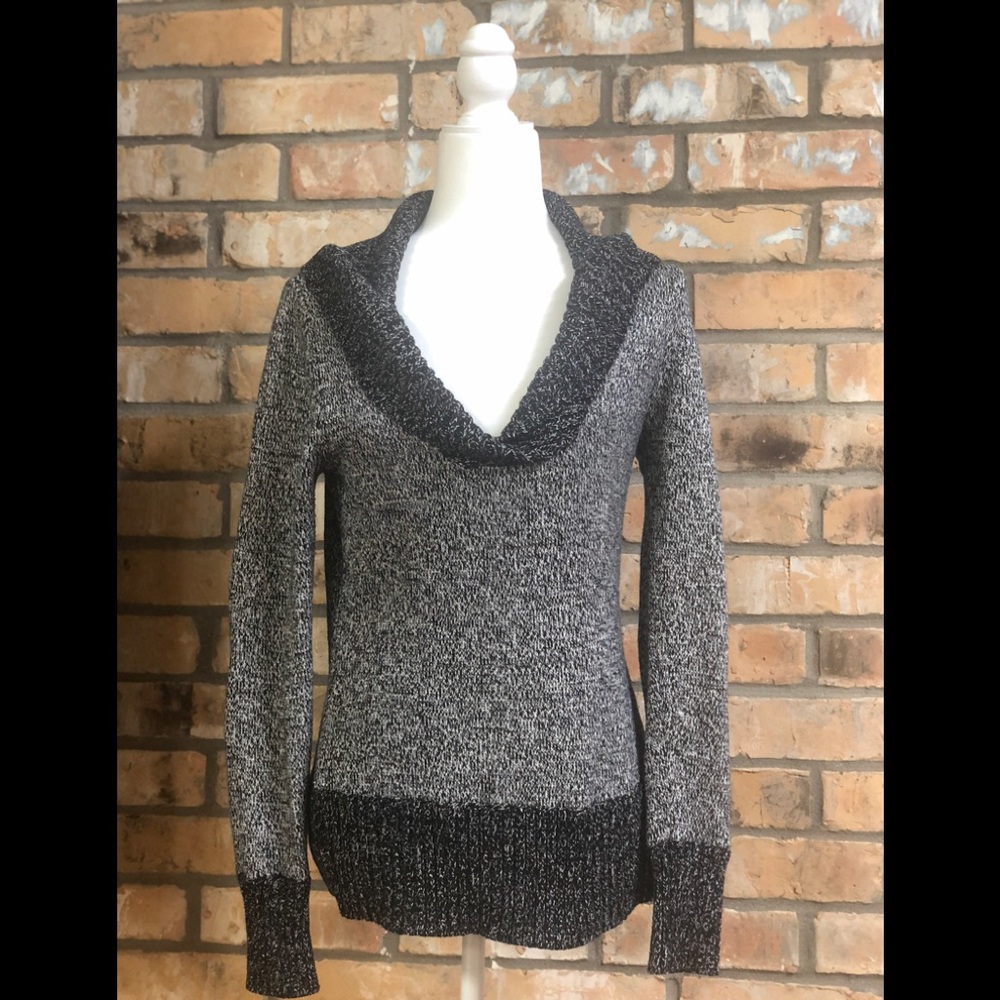 White House Black Market Sweater